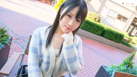 SIRO-5263 [Native of the Naive] Even through the screen, you can feel the tension in this interview. But once the sex begins, she can’t resist the pleasure, and this fair-skinned Gen Z beauty melts into the pleasure of sex after a long time. “It