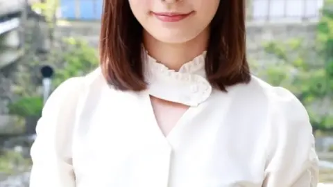 107SDAM-06501 107SDAM-06501 – Celebrating The 55Th Episode Of The Series! Gogo Commemorative Super Deluxe Edition! Sod Has Seriously Found The Best College Student Mai-Chan. Would You Like To Try Going Into The Men’s Bath With Just A Towel On? The Mo