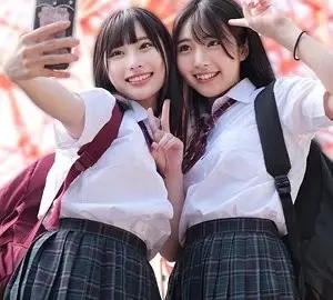 748SPAY-524 748SPAY-524 – M-Chan & H-Chan